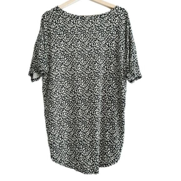 AEO | Soft & Sexy Leopard Print Relaxed Fit Hi-Low Top Sz M Flawed - Picture 9 of 11